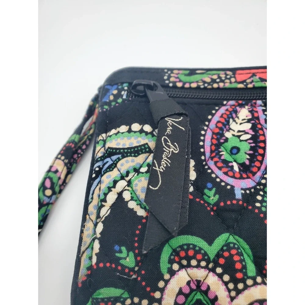 Vera Bradley Fixed-Strap Wristlet / Pouch in Retired 